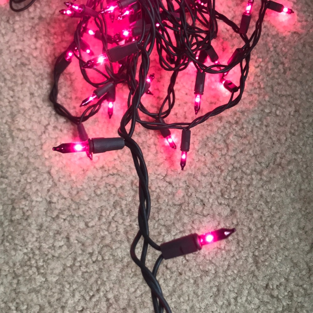 Purple lights - Picture 2 of 3